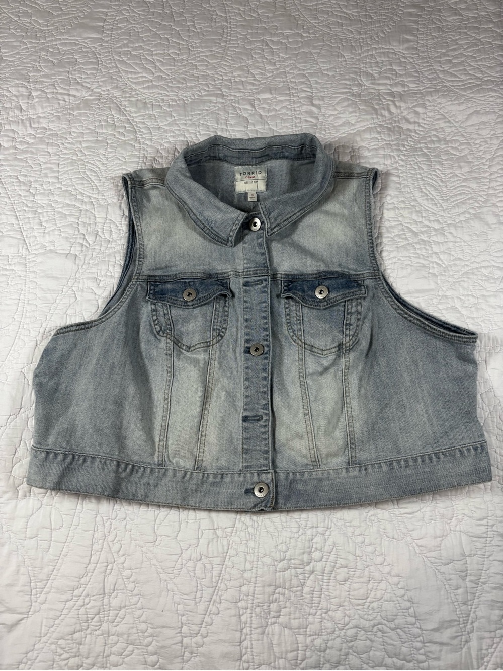 Torrid Light Blue Washed Denim Cropped Vest